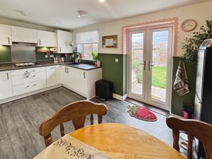 Photo 6- click for photo gallery